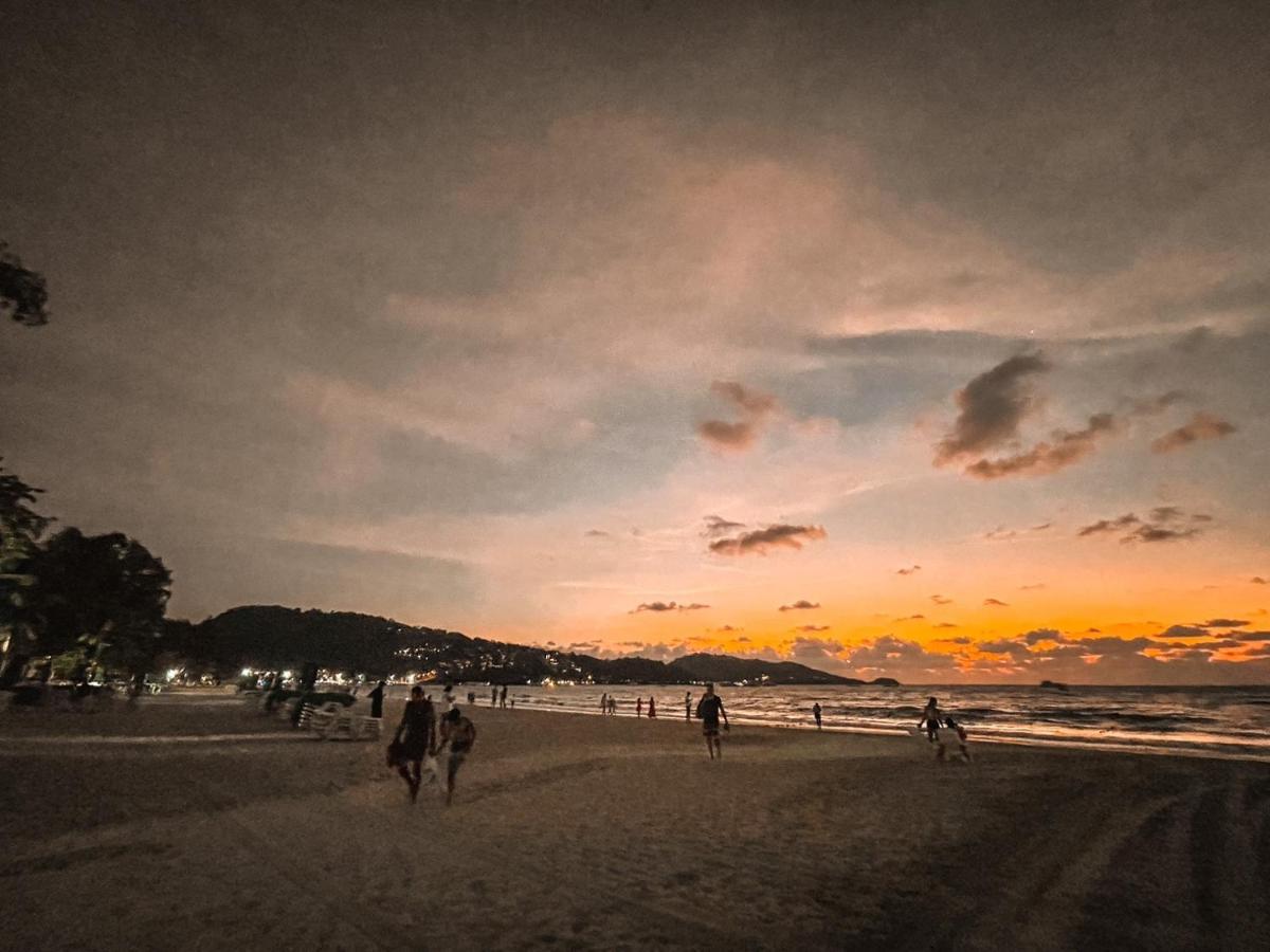 Отель Baobab Patong Экстерьер фото