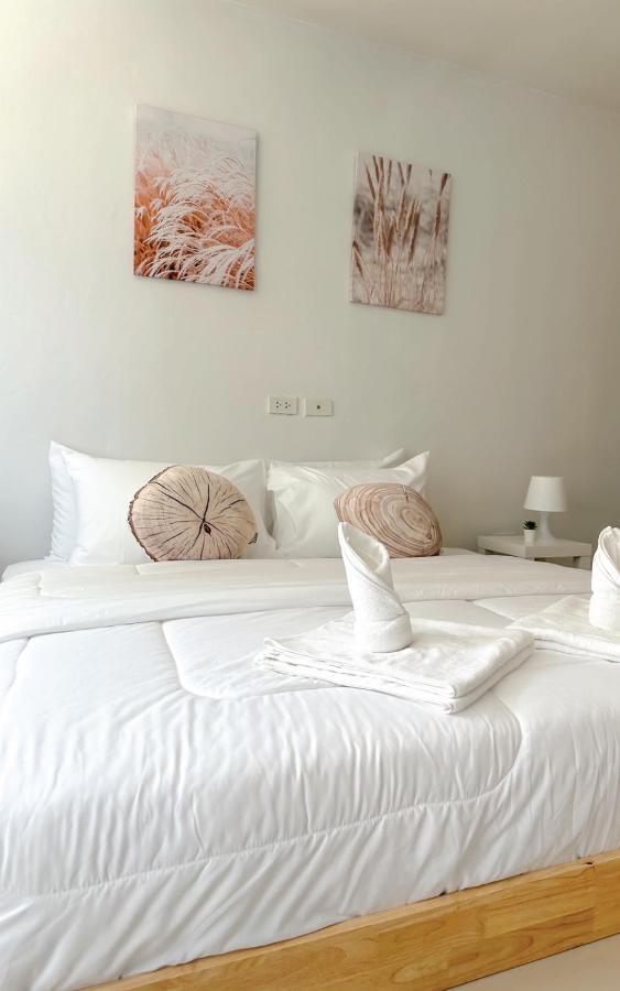 Отель Baobab Patong Экстерьер фото