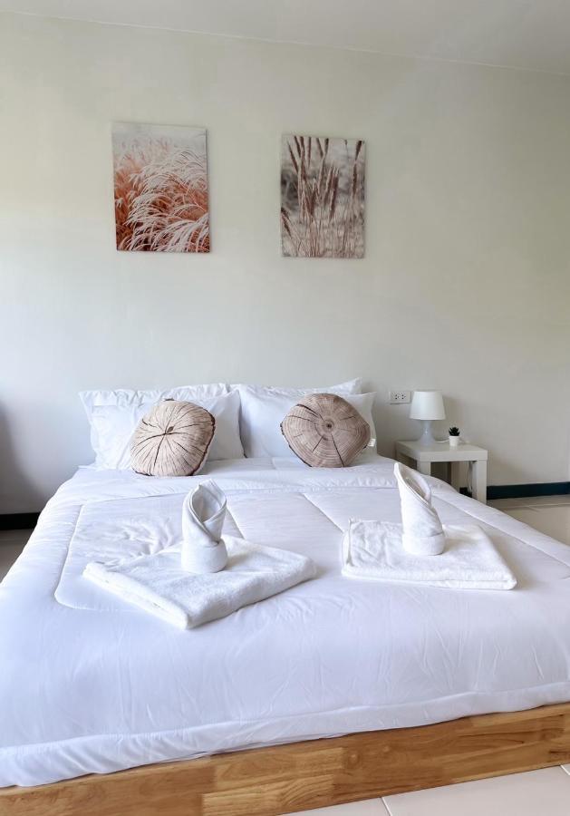 Отель Baobab Patong Экстерьер фото